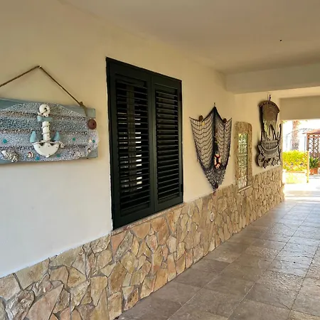 بيت للعطل Casa Sul Mare Lalu A 20 Kl Da Palermo E 30 Da Cefalu Tre 9 Posti سانتا فلافيا